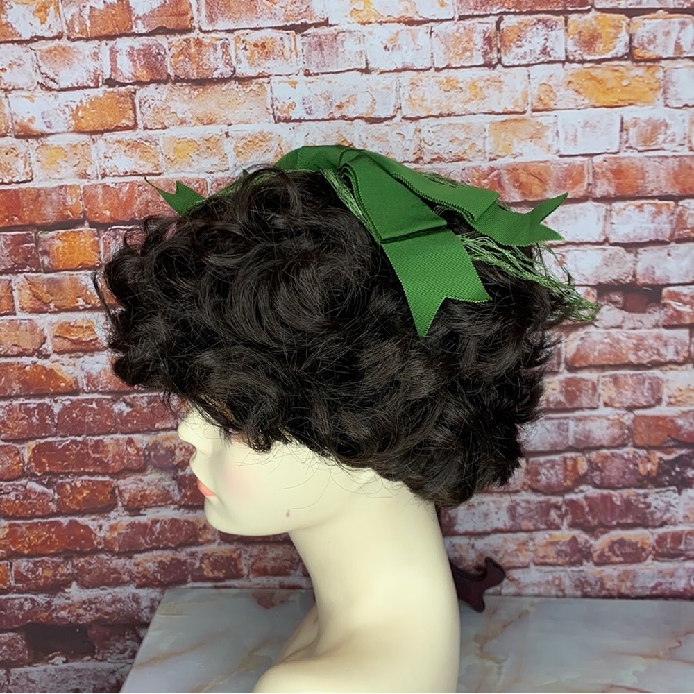 Vintage MCM Avocado Green Fascinator Hat